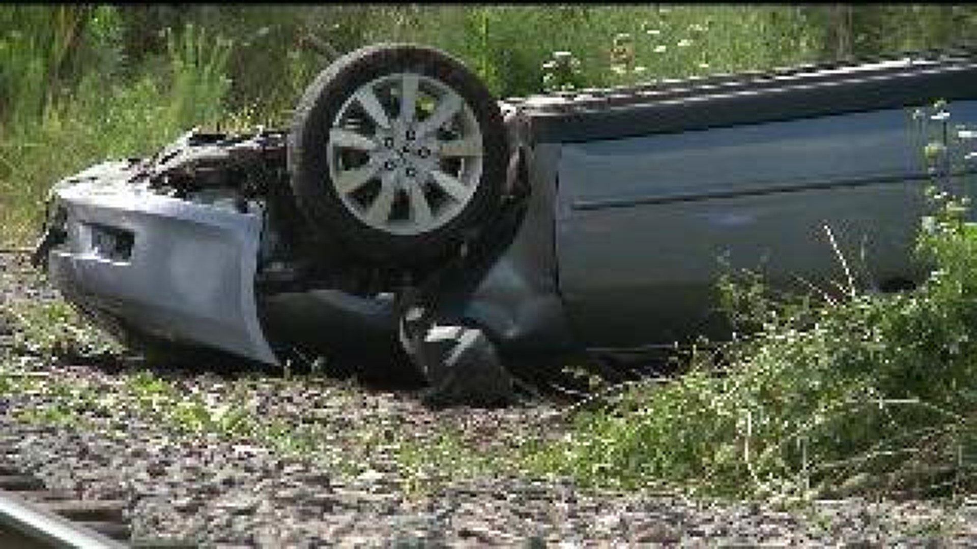 Driver walks away from rollover crash in LeClaire