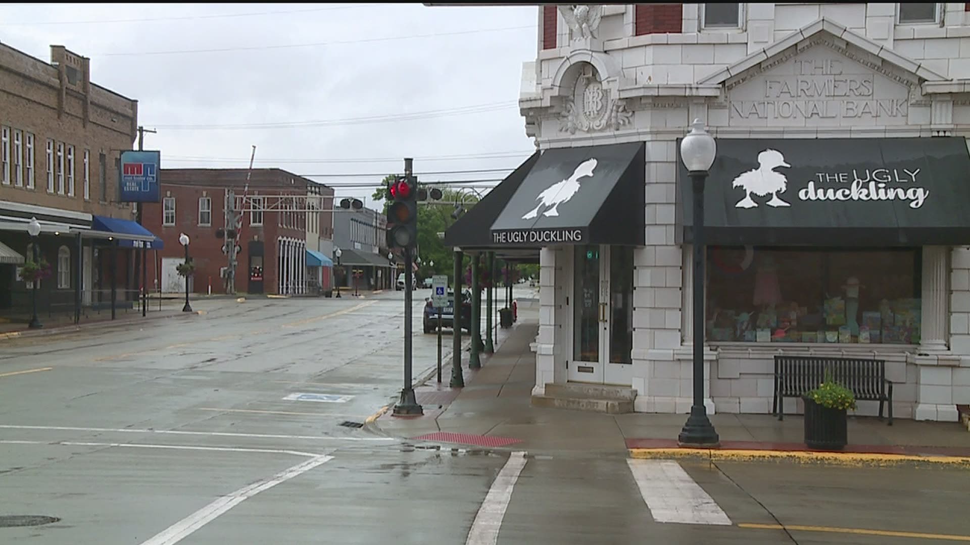 The town's Chamber of Commerce says that small businesses having been taking extra hits due to customers going across state lines.