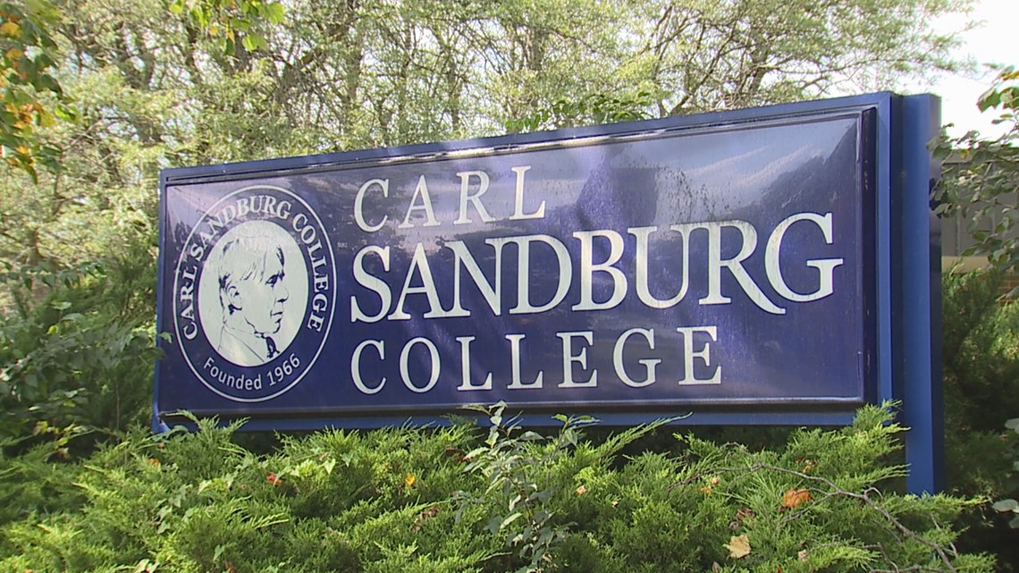 Carl Sandburg College EMS Students Unable To Test For License | Wqad.com