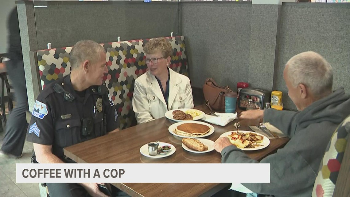 Davenport Police officers celebrate national 'Coffee with a cop' day