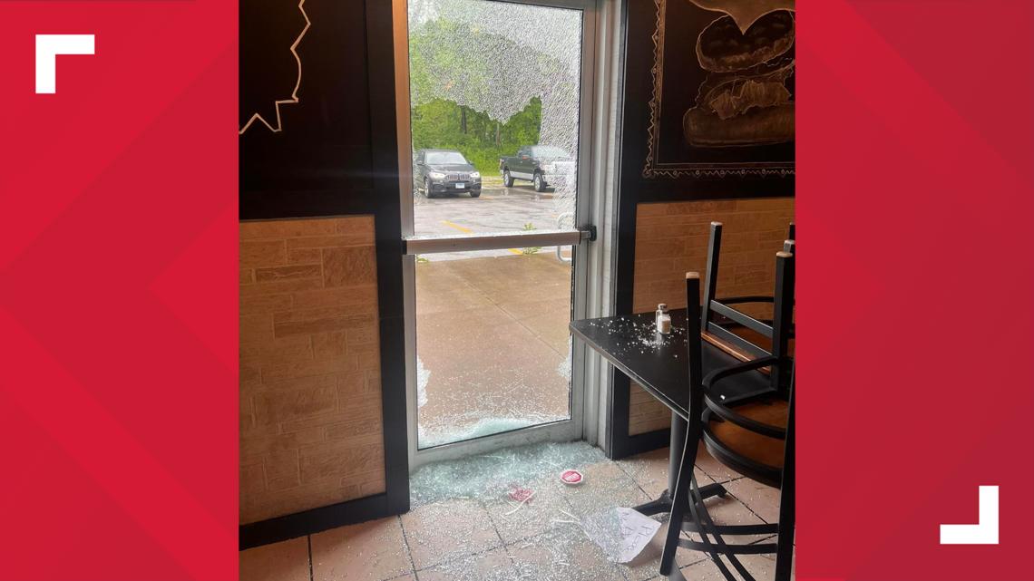 Tap 22 broken into overnight - Vimarsana News