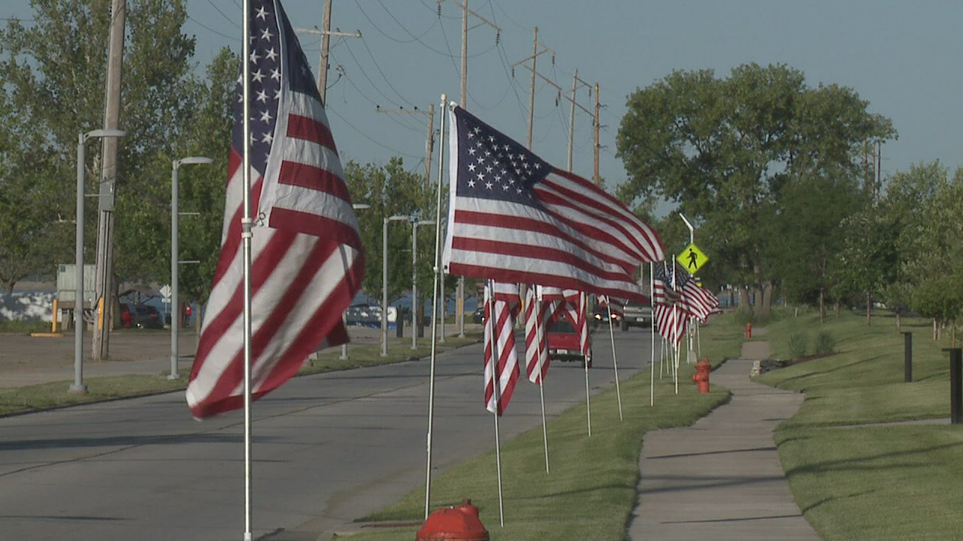 WATCH: Video shows the U.S. Flag flying on River Drive in Moline