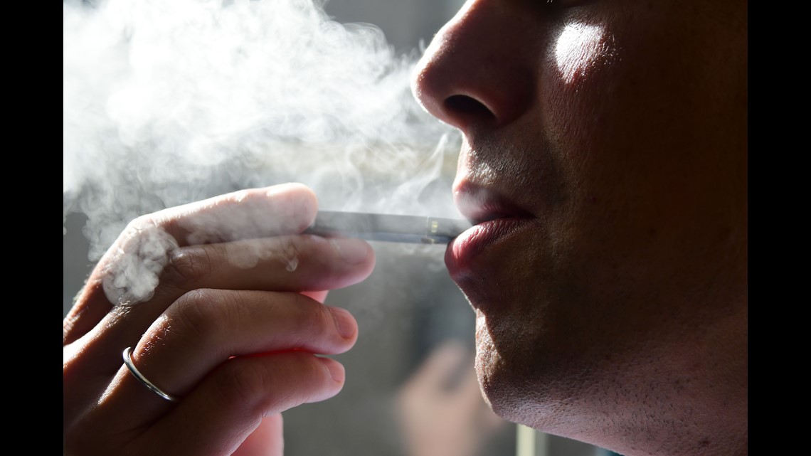 American Cancer Society opposes Iowa bill to raise tobacco use age