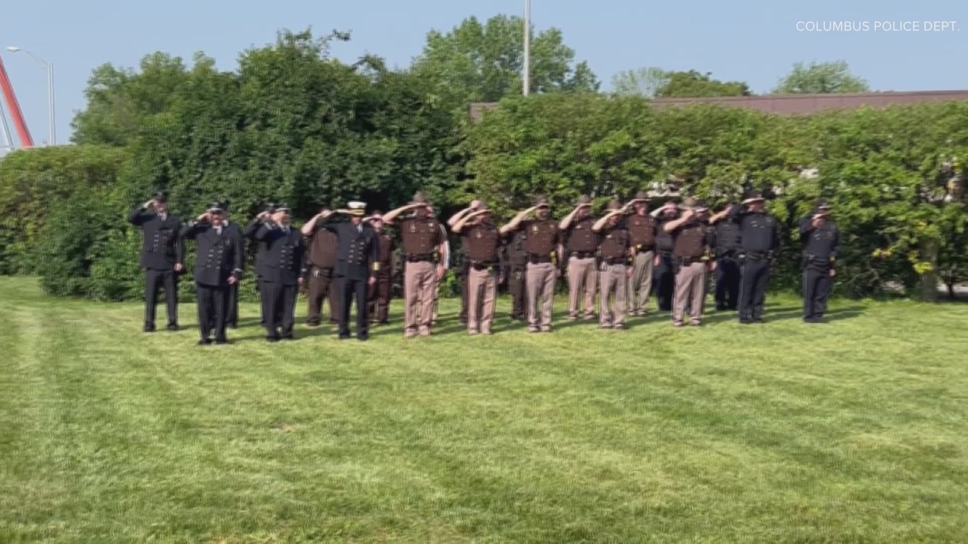 They paid tribute to the 246 police officers and 25 police canines who lost their lives in the line of duty last year.