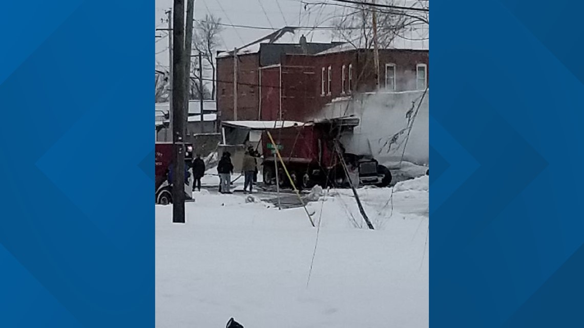 1 dead in Madison County crash