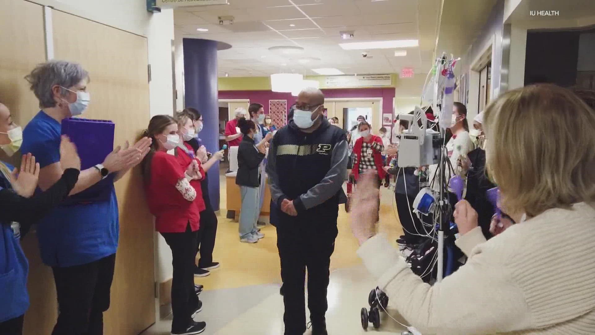 Omarr Gadling got a hero's sendoff after spending more than a year in the hospital, getting a new heart.
