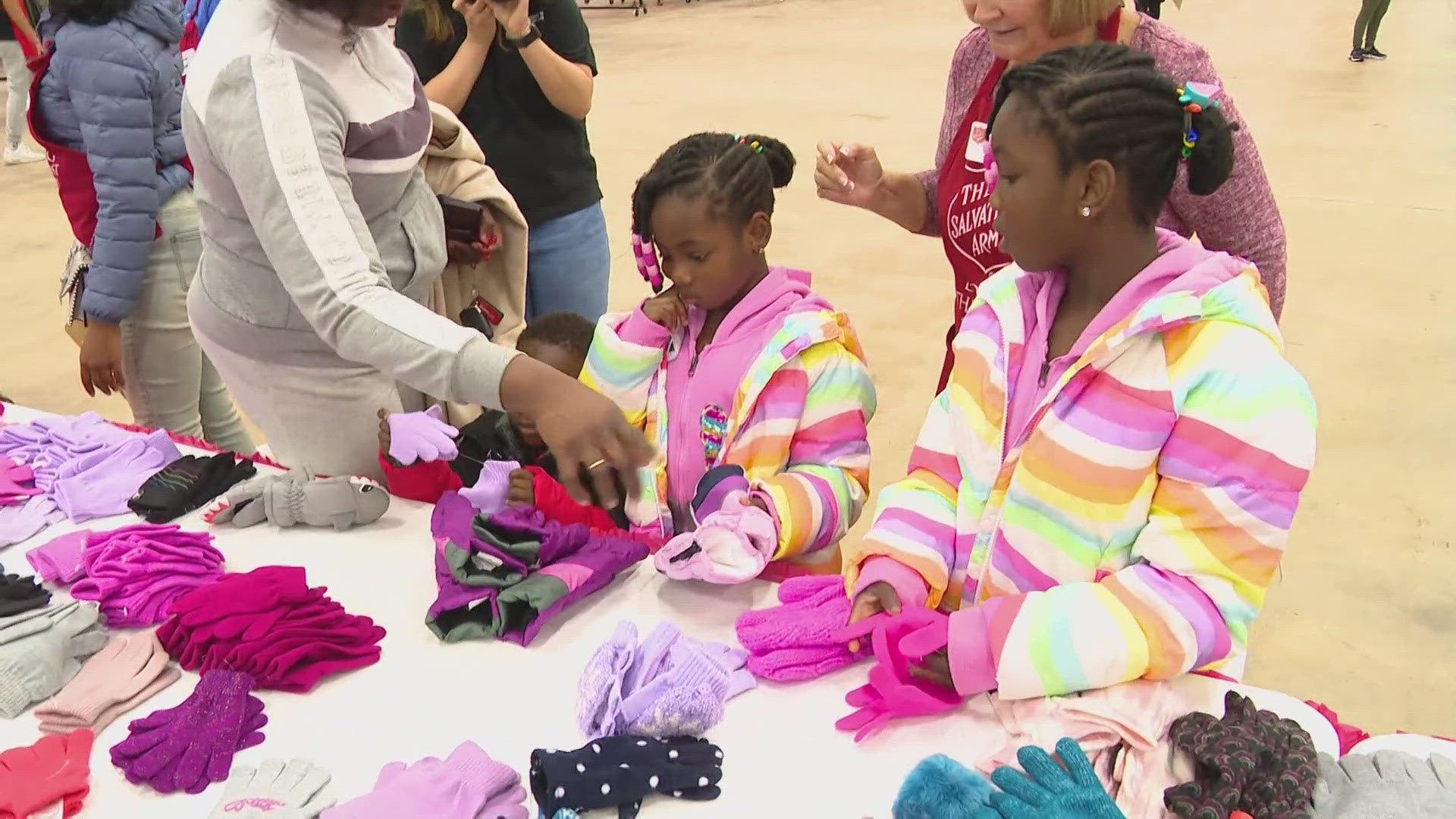 Coats For Kids Provides Coats For Thousands Of Indiana Kids | Wthr.com