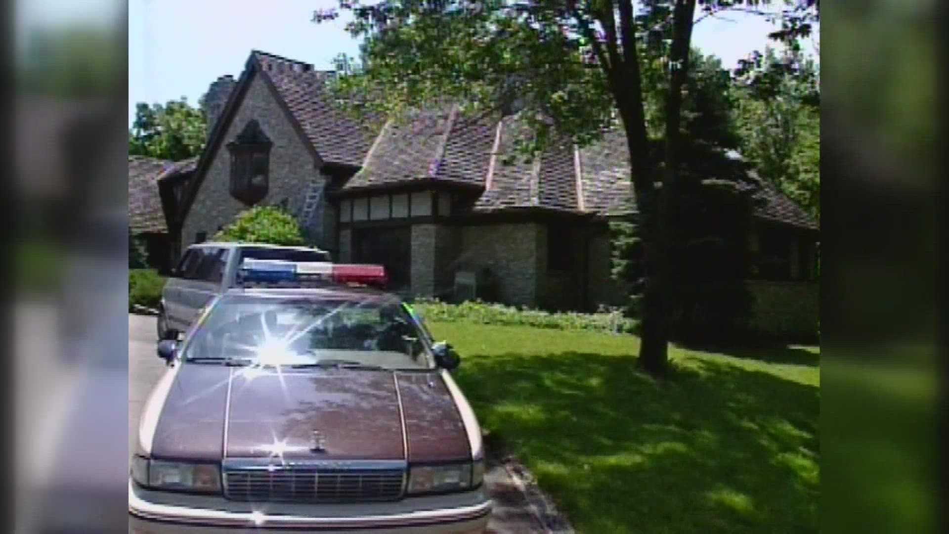 26 years ago, thousands of bones and bone fragments were recovered from Fox Hollow Farms.