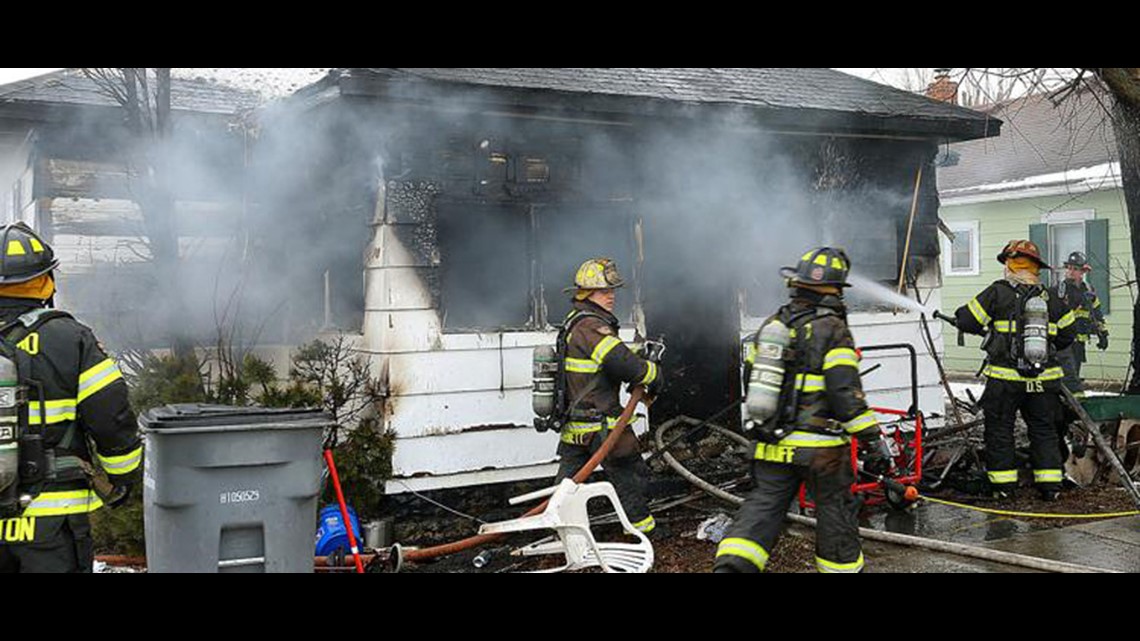 1 dead, 1 injured in Kokomo house fire