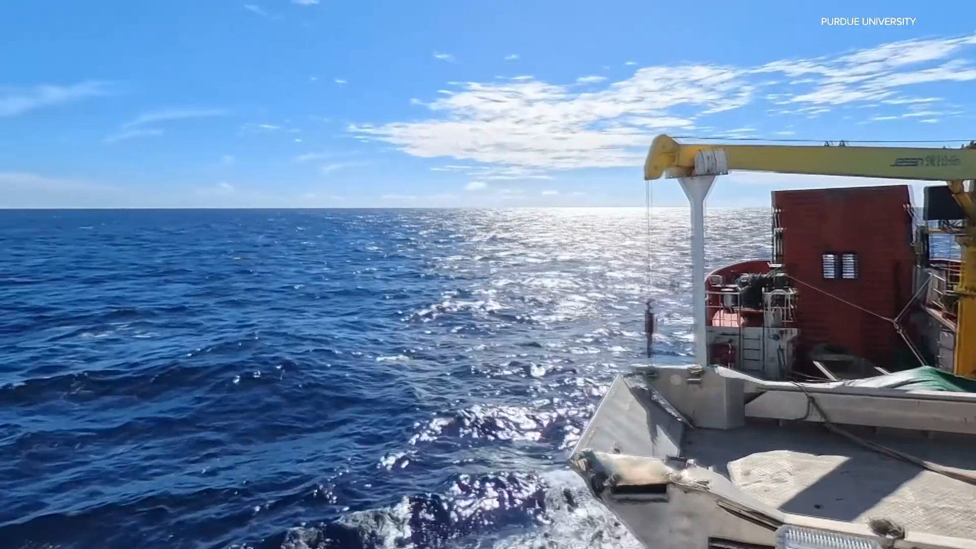 UPDATE: Amelia Earhart expedition crew halfway to Nikumaroro Island ...