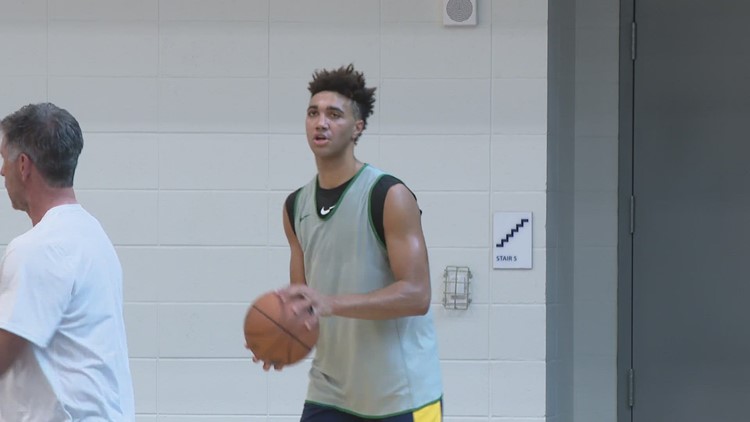 Trayce Jackson-Davis works out with Pacers ahead of NBA draft