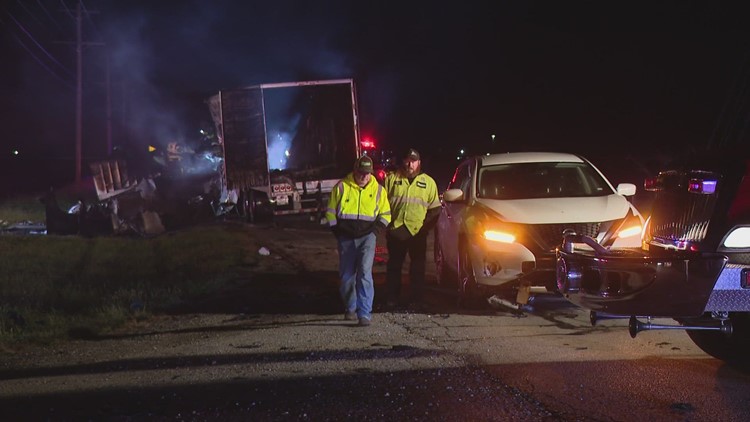 Boone County crash involving 2 semis, SUV under investigation | wthr.com