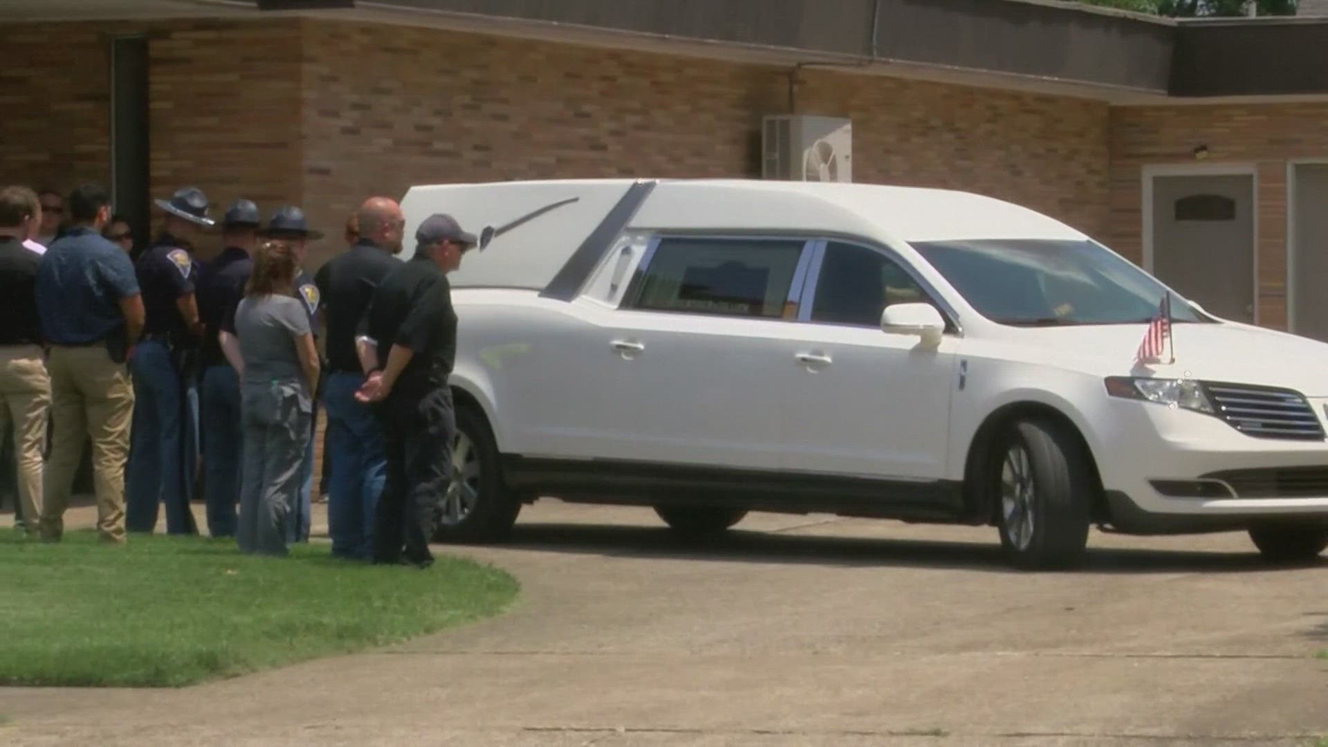 Funeral procession for fallen Tell City police officer
