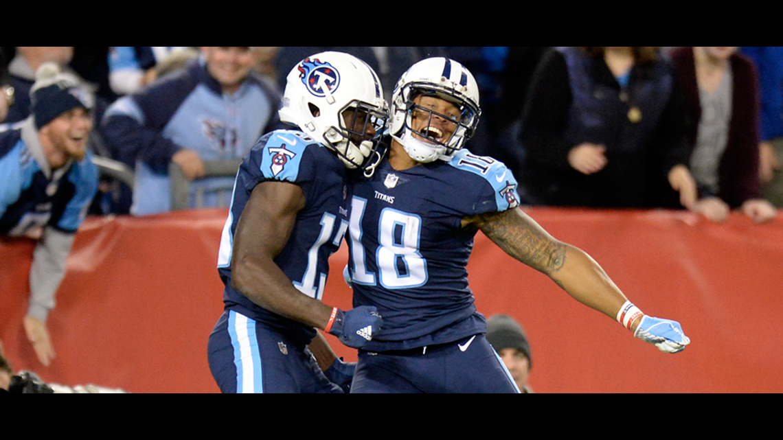 Woodyard's stop helps Titans end 11-game skid against Colts