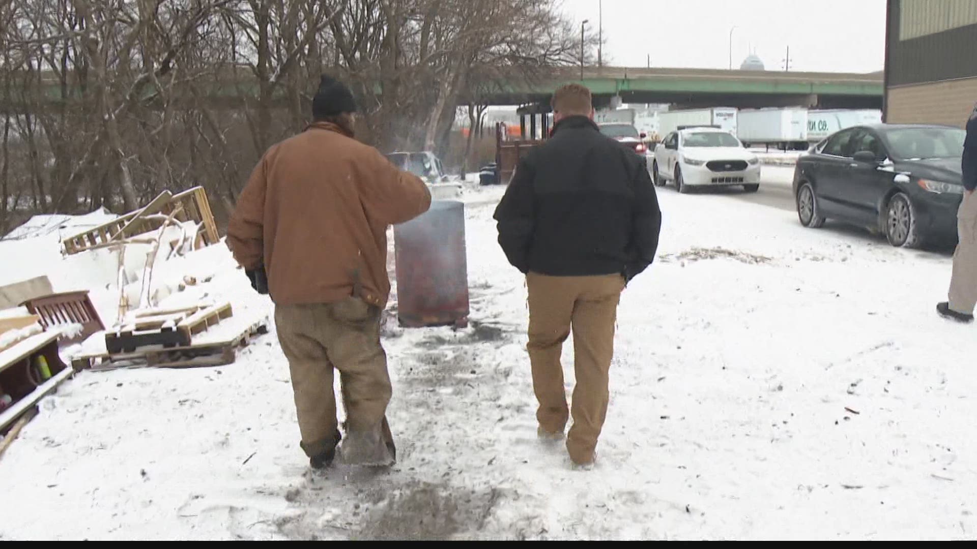 IMPD's Homeless Unit hit the streets to check on those in the homeless community likely not to take advantage of a shelter during the snow storm.