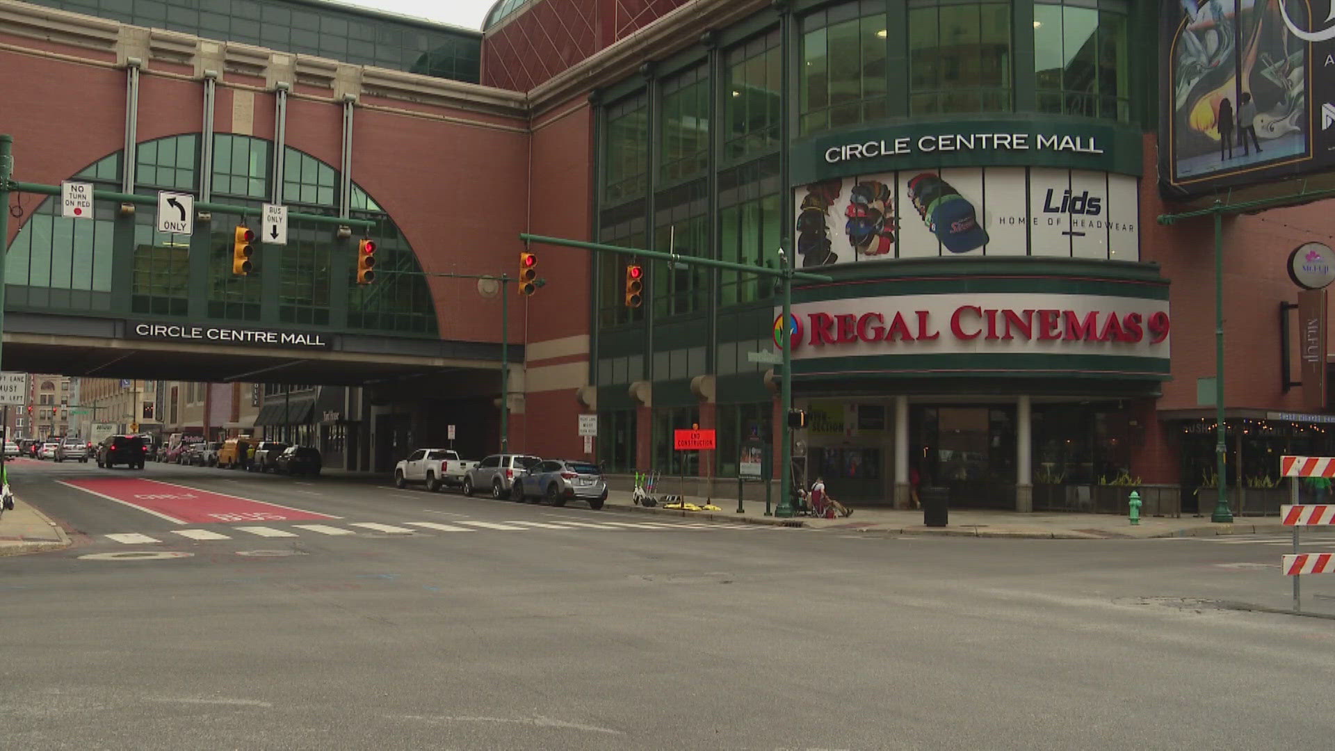 For decades, the theater was the main feature of the mall's upper floor.