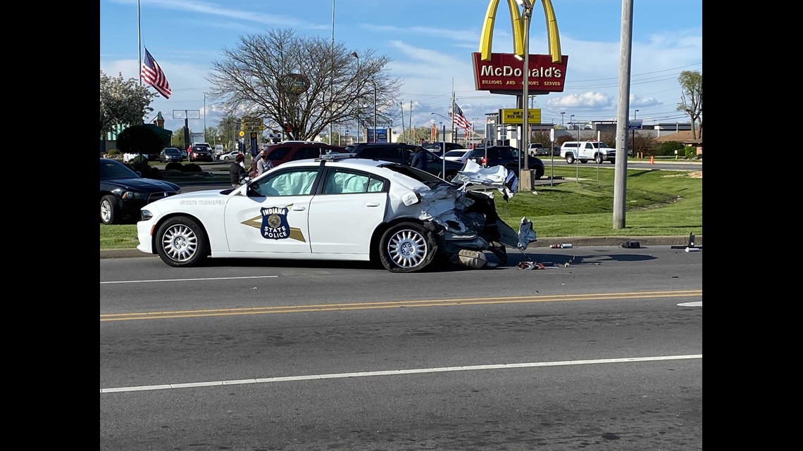 State trooper pulls over Lightning McQueen, Dinoco on Oregon highway