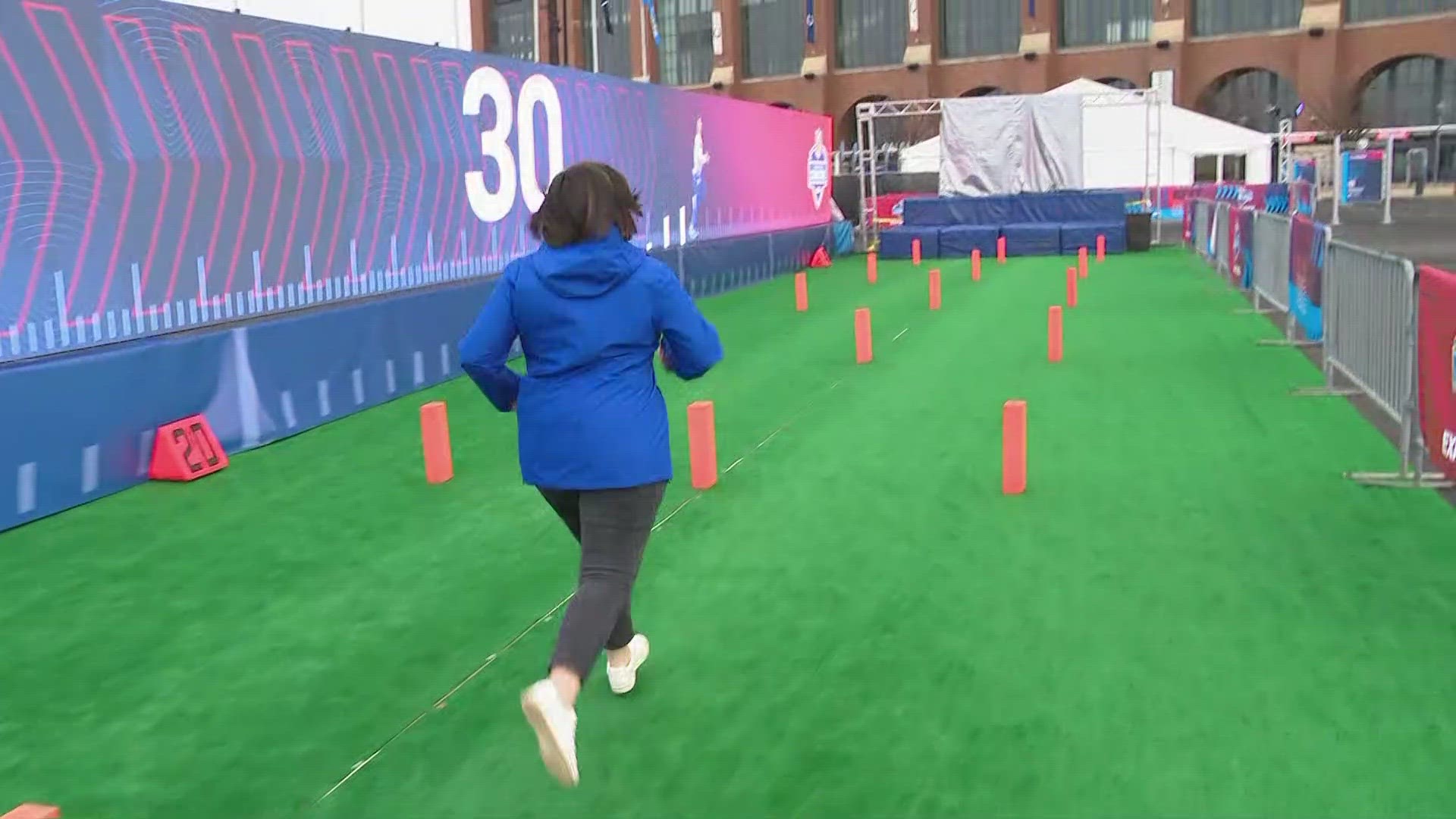 13Sunrise's Anna Chalker runs in the 40-yard dash during the NFL Scouting Combine.