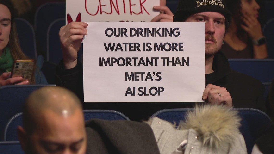 City leaders begin debate over regulating data centers amid Indiana boom