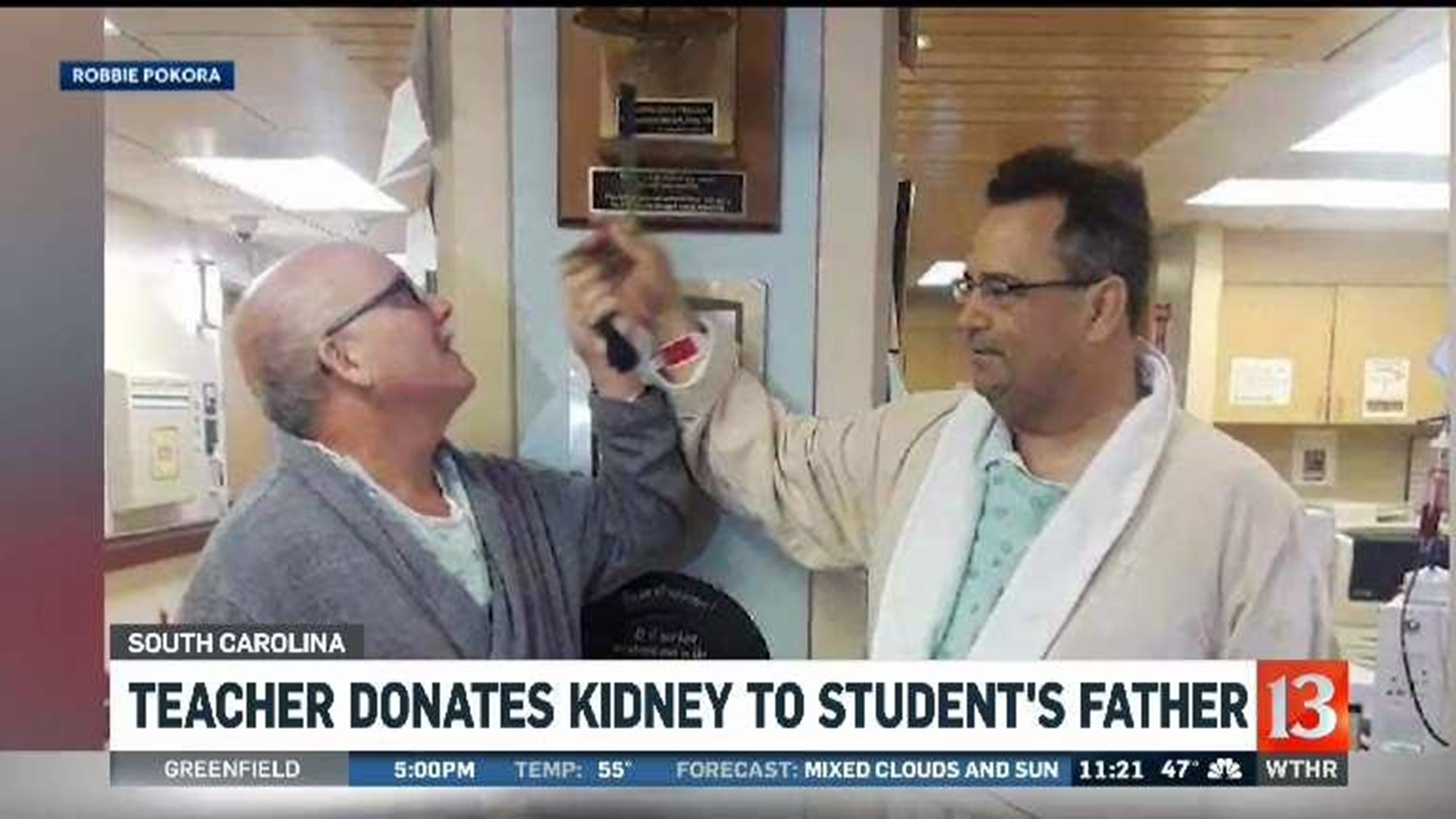 Teacher donates kidney to student's father