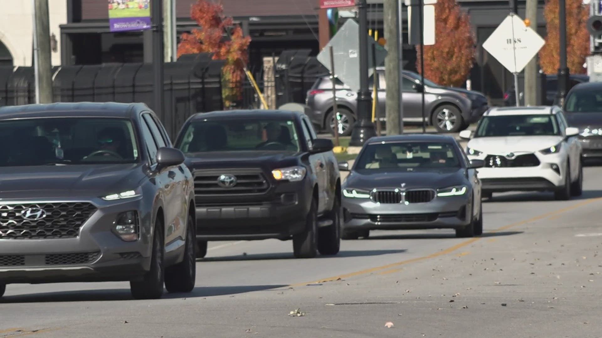 13News reporter Chase Houle talks with police who are investigating a man who impersonated a public servant to pull a woman over.