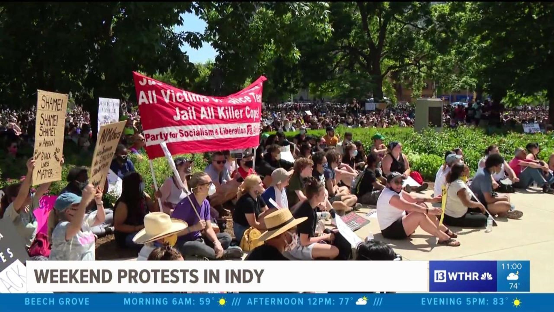 Huge crowd for Saturday sit-in