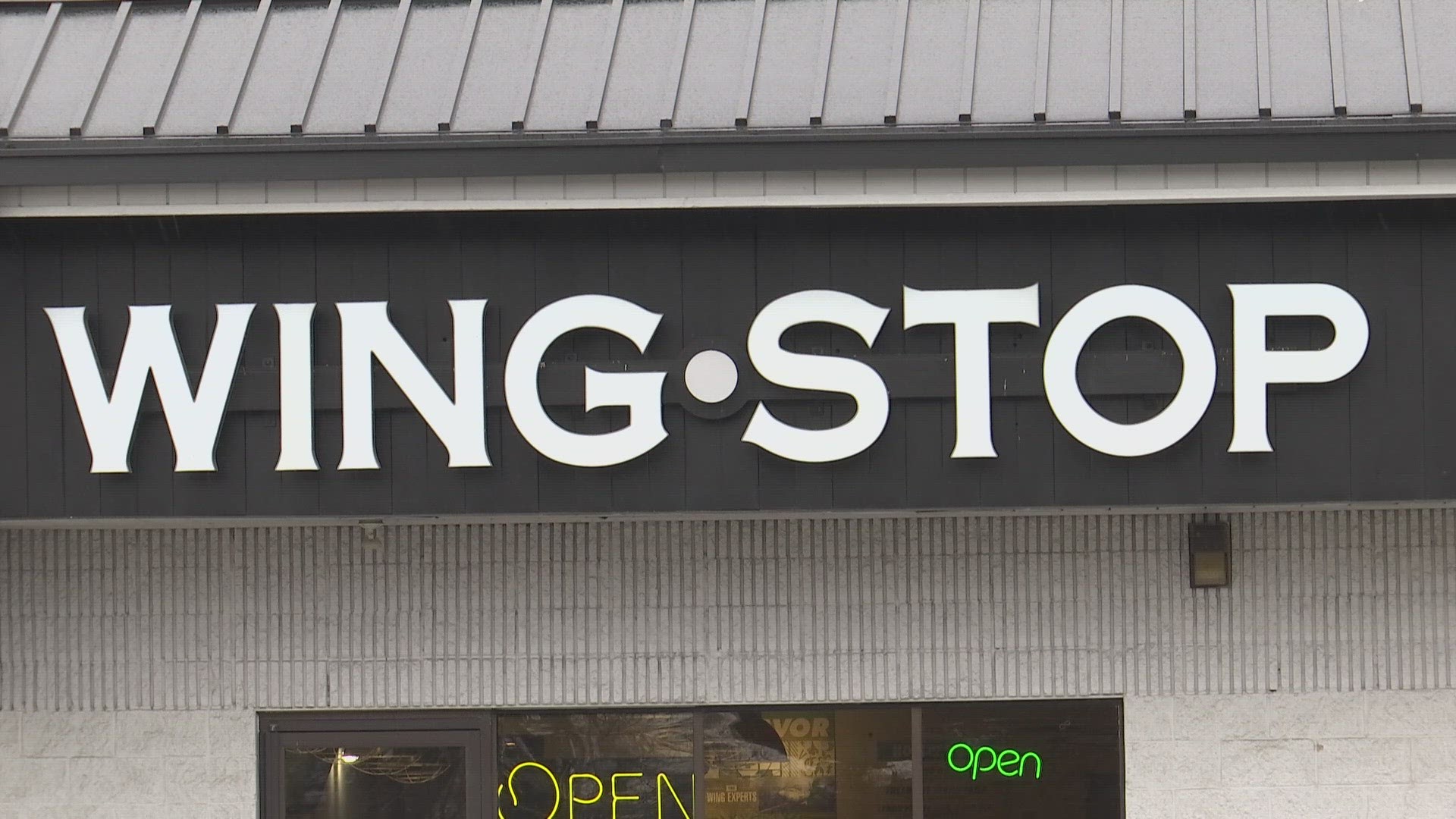 13News reporter Rich Nye breaks down the charges in a shooting at a west Indianapolis WingStop in January.