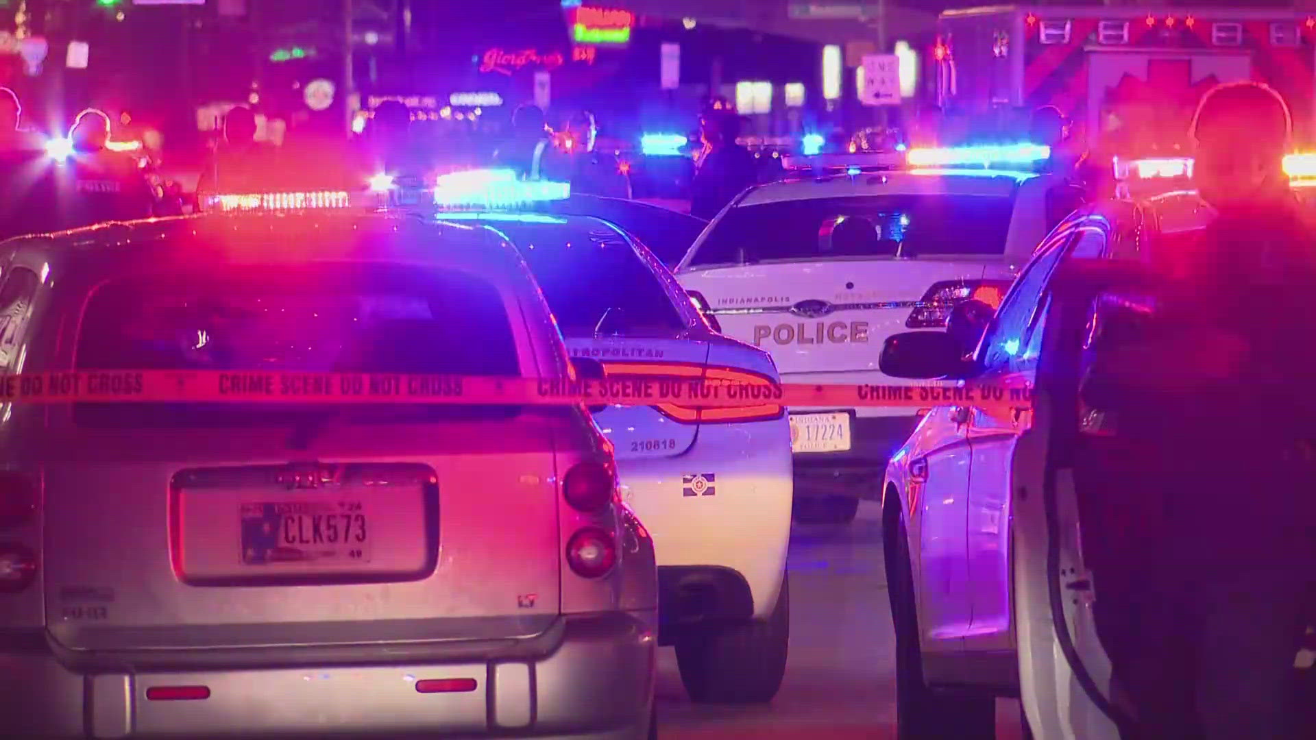 indy-police-remind-young-hoosiers-of-downtown-safety-rules-after