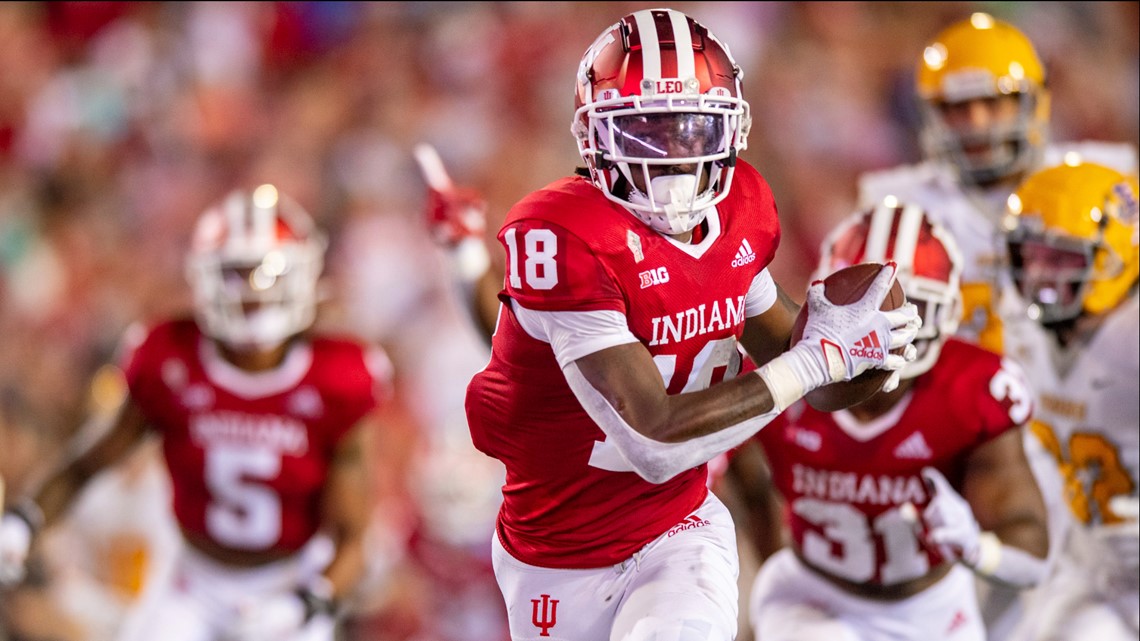 Hoosiers use fast start to rout Idaho 56-14 in home opener |
