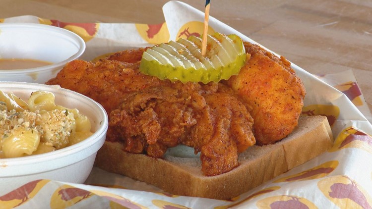 Popular hot chicken restaurant closes Broad Ripple location