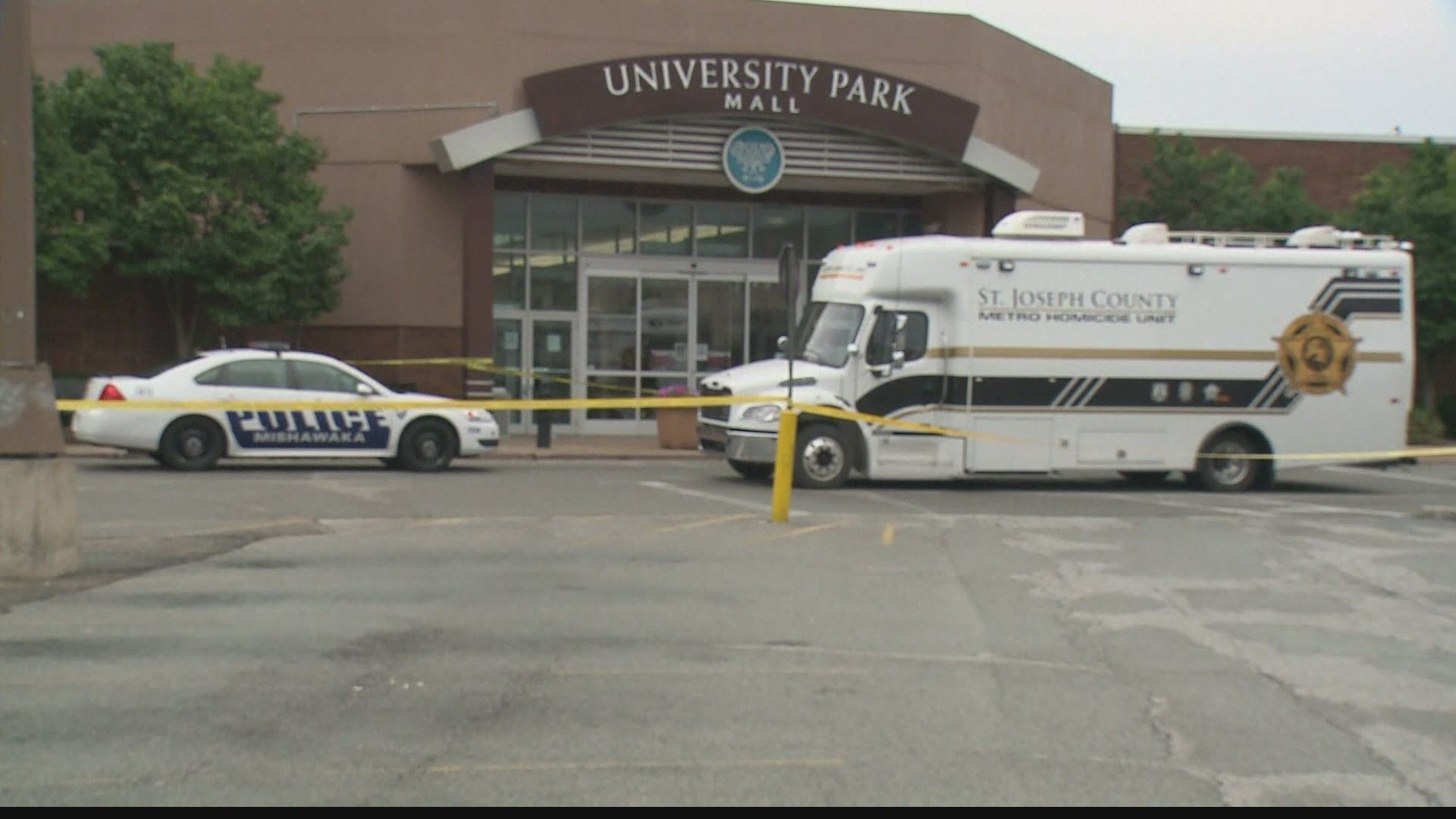 One dead after shots fired at University Park Mall in Indiana as