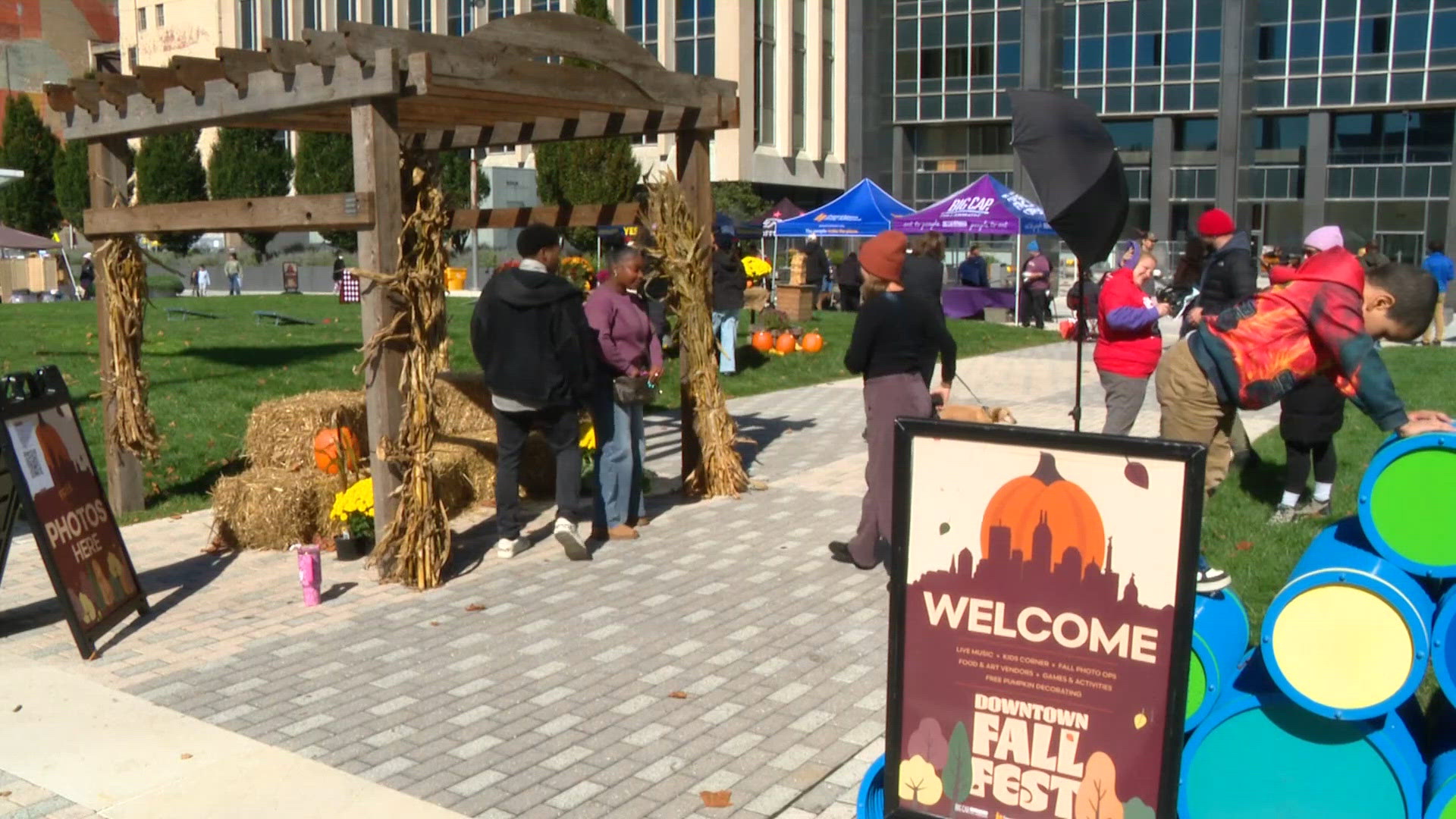 Salt Lake City NHL team unveils its permanent name will be Utah Mammoth ...
