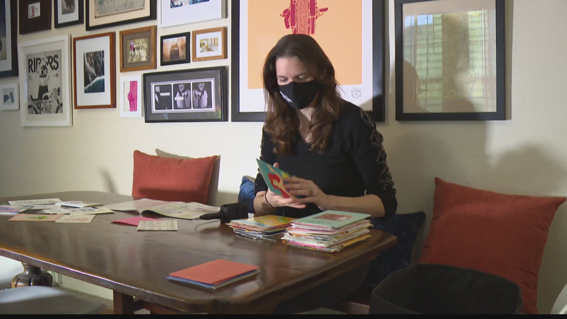An Indianapolis woman is spreading love for Valentine's Day one card at a time.