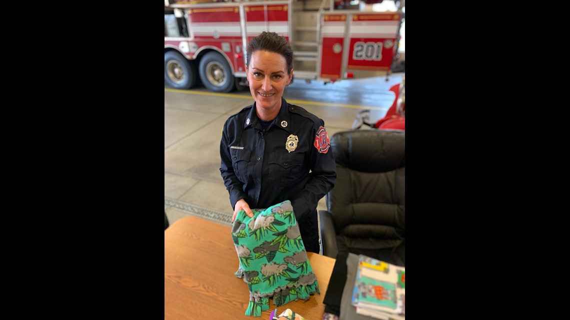 Bargersville paramedic makes blankets for pediatric patients