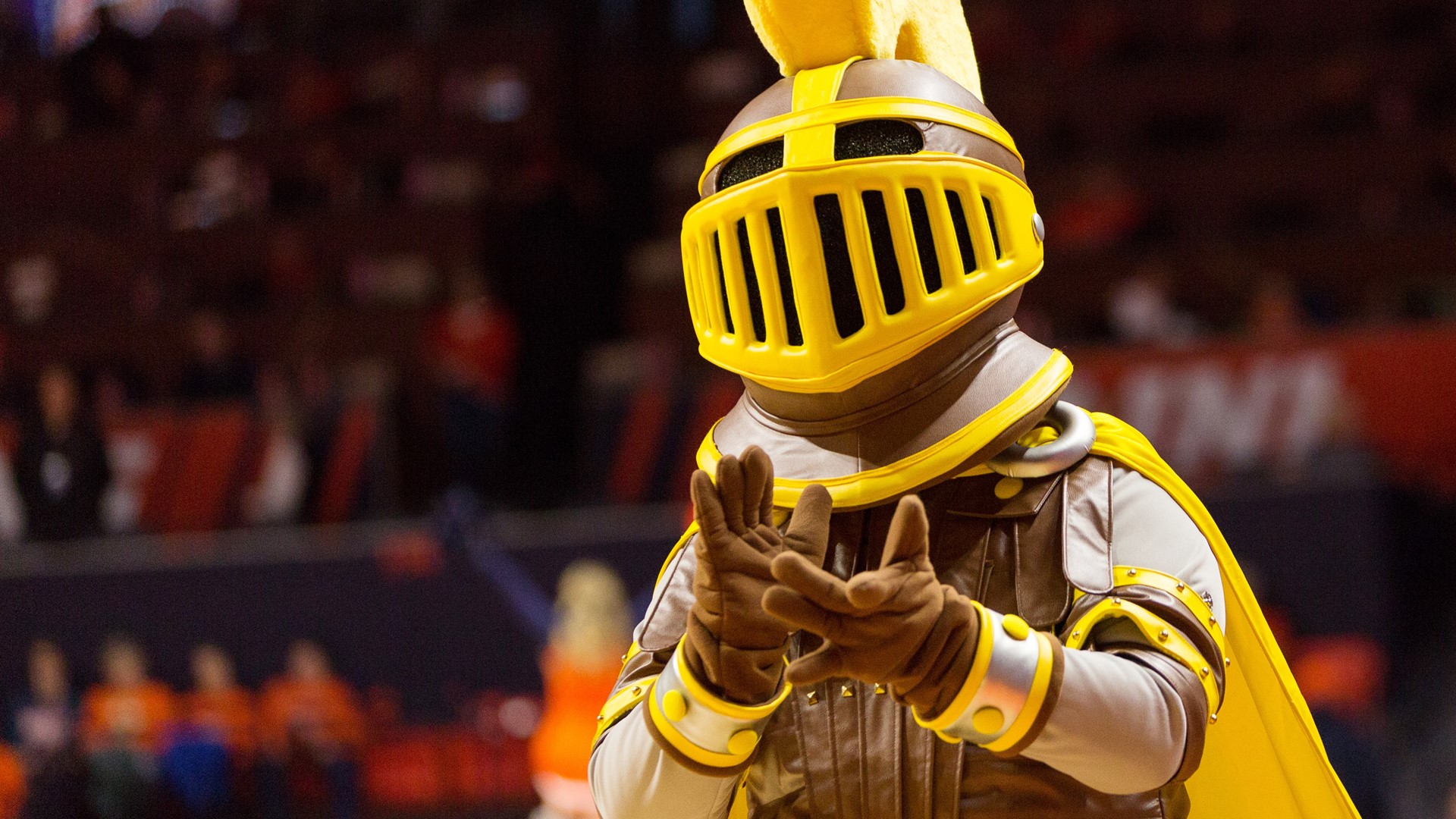 Valparaiso U drops Crusaders, adopts Beacons as school's new team name ...
