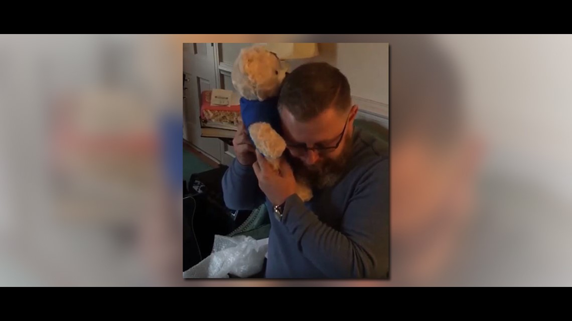 Father Tears Up Listening To The Heartbeat Of Late Son In T From Transplant Recipient