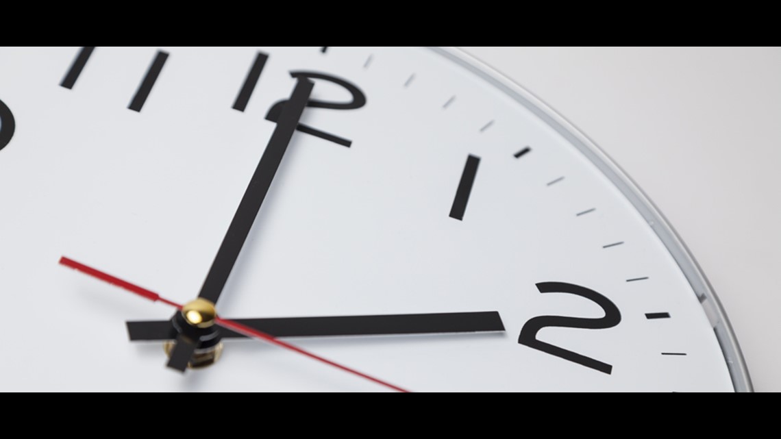 Oregon moves toward permanent daylight saving time