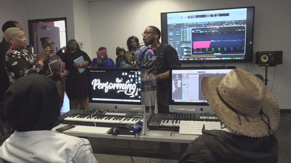 Indiana Black Expo hosts open house, discusses Circle City Classic changes