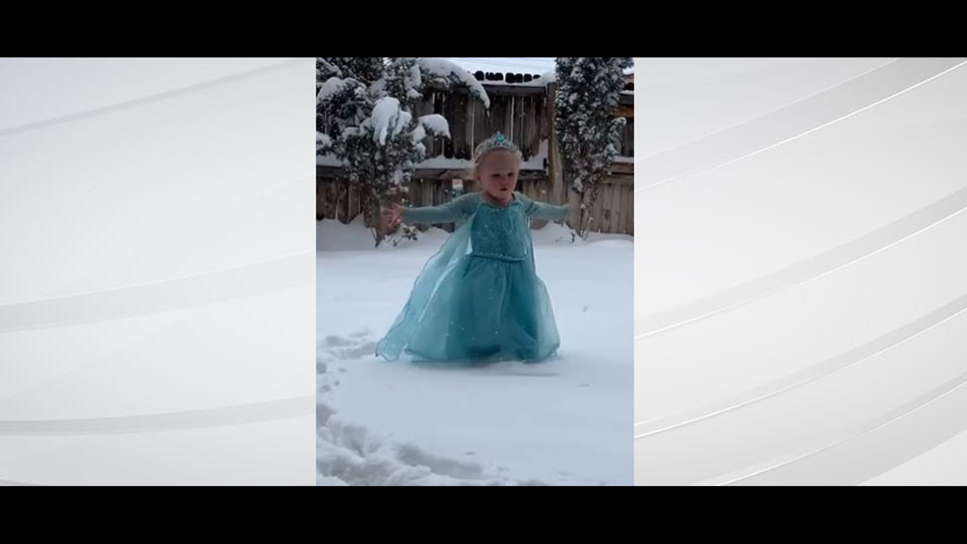 WATCH 2yearold girl channels Elsa after rare Texas snowfall