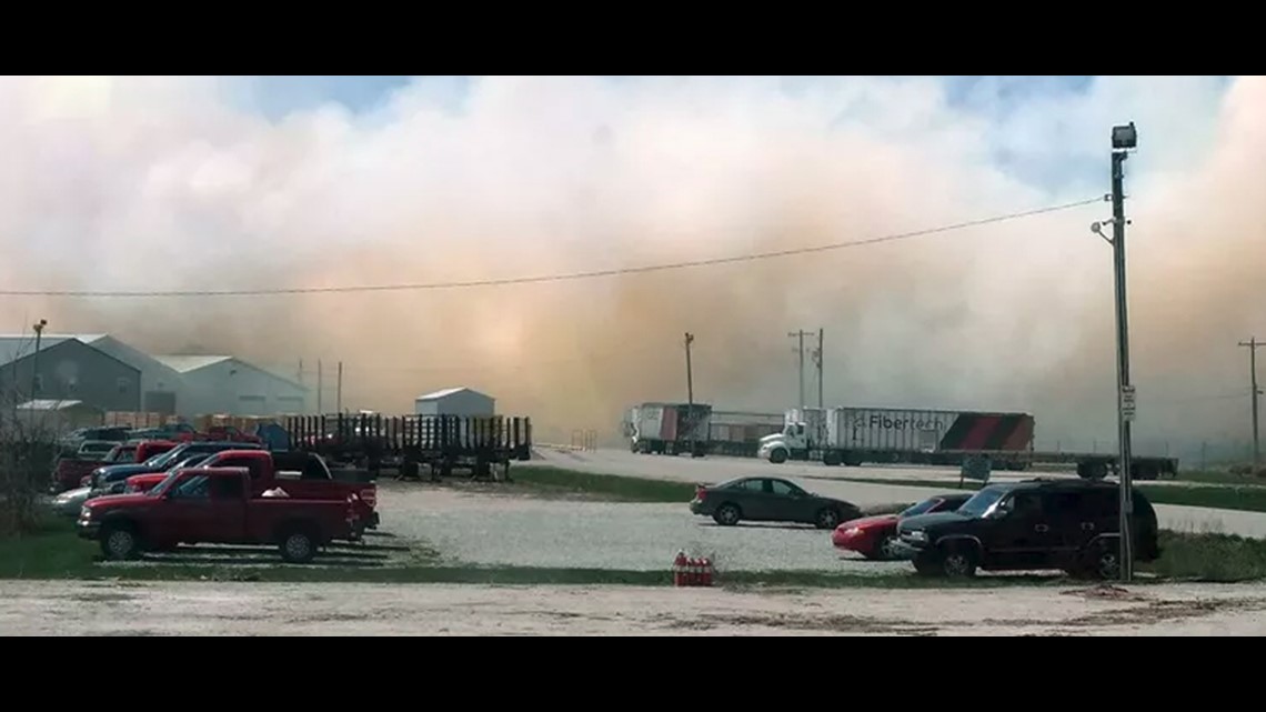 Crews make progress in large mulch fire