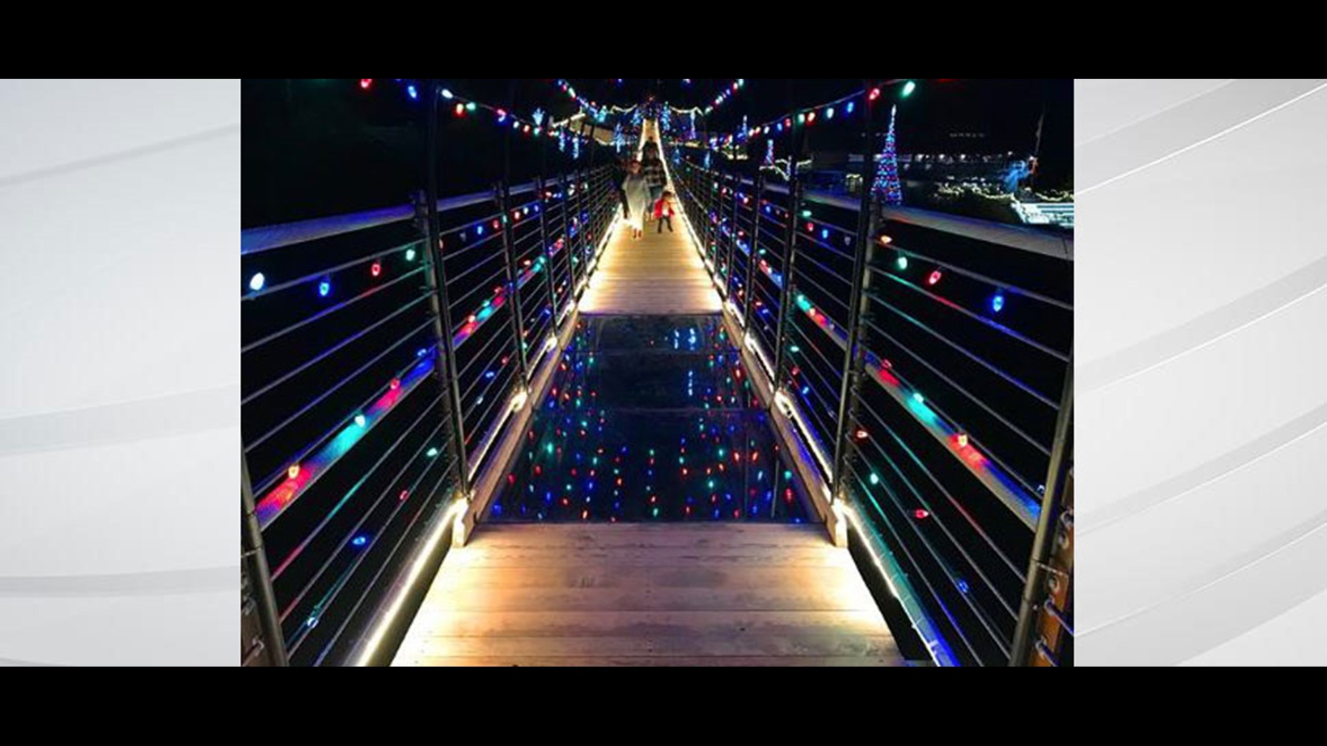 Gatlinburg SkyBridge decked out for Christmas | wthr.com