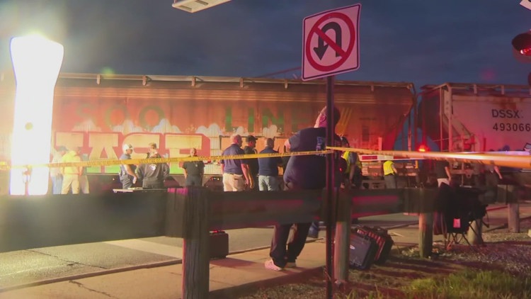 Train strikes Fort Wayne family on Ohio railroad bridge, killing 3 who were out on fishing trip