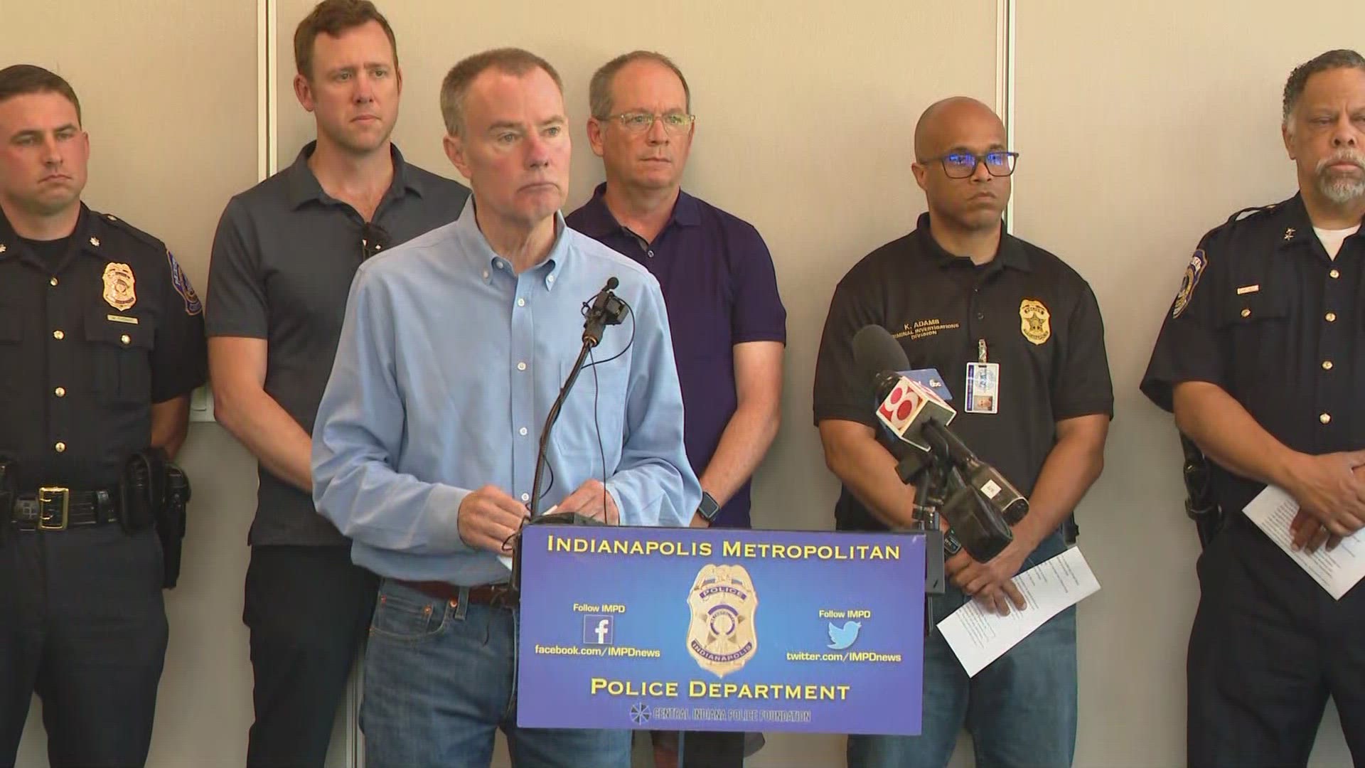 Indianapolis Mayor Joe Hogsett said he will work with the Broad Ripple Village Association to make the area a gun-free zone on weekends.