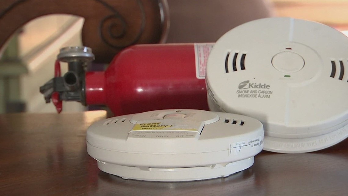 Experts push Airbnb to require carbon monoxide detectors after series