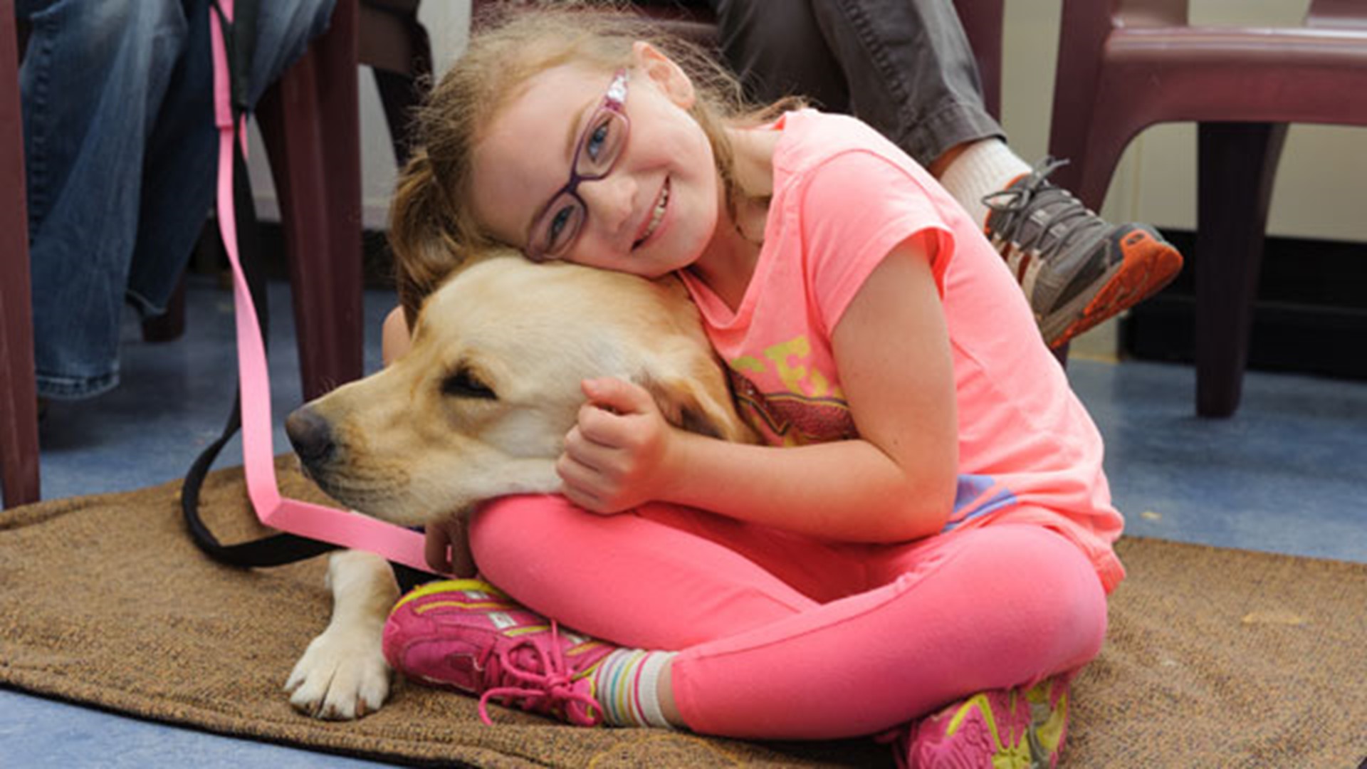 ICAN companion dog helps 10-year-old gain independence | wthr.com