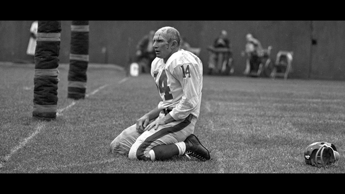 Giants great Y.A. Tittle dies at 90