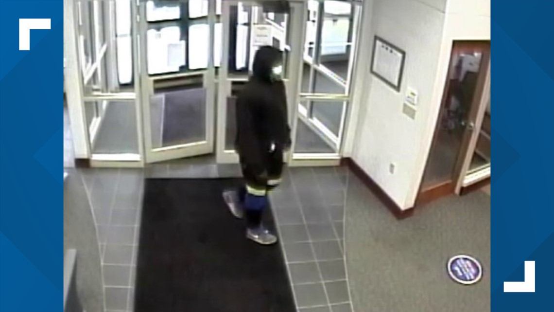 Anderson police seek Old National Bank robbery suspect