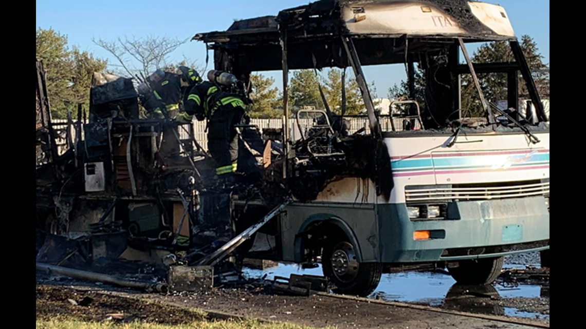 2 Vehicles Burned In Walmart Parking Lot In Saugus 