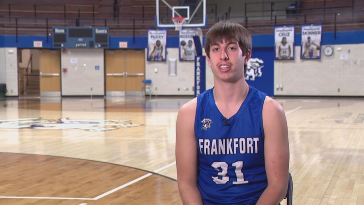 Back on the court: After difficult diagnosis, family, teammates and strangers lift Frankfort senior