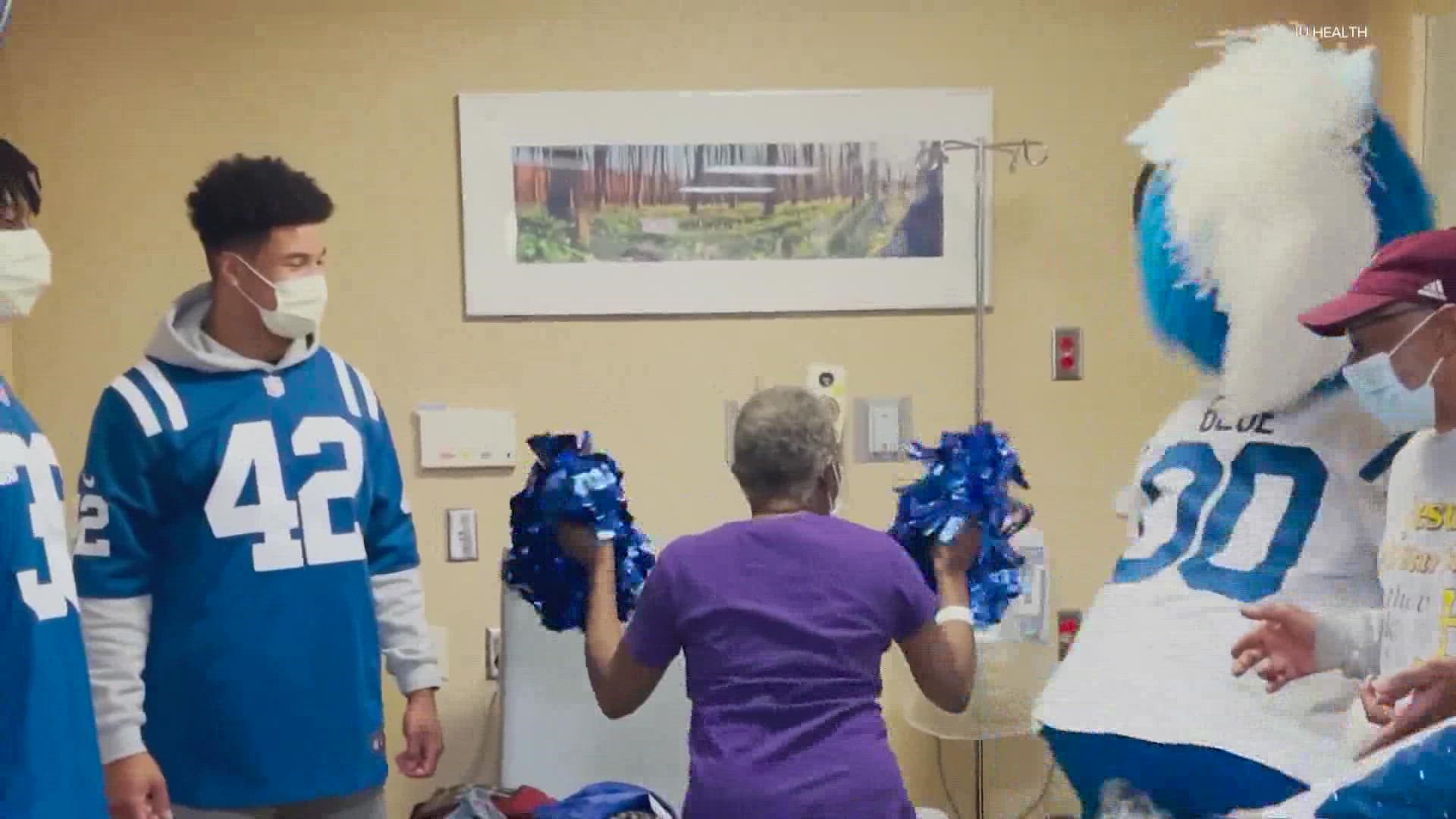 Players, cheerleaders and Blue went to IU Health's Simon Cancer Center to give some cheer to patients, doctors and nurses.